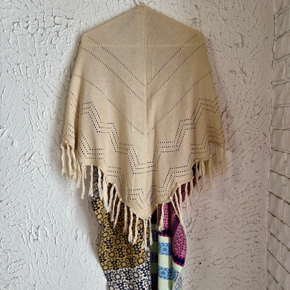 Bohemian Multicolor Woven Shawl - Picture 9 of 9
